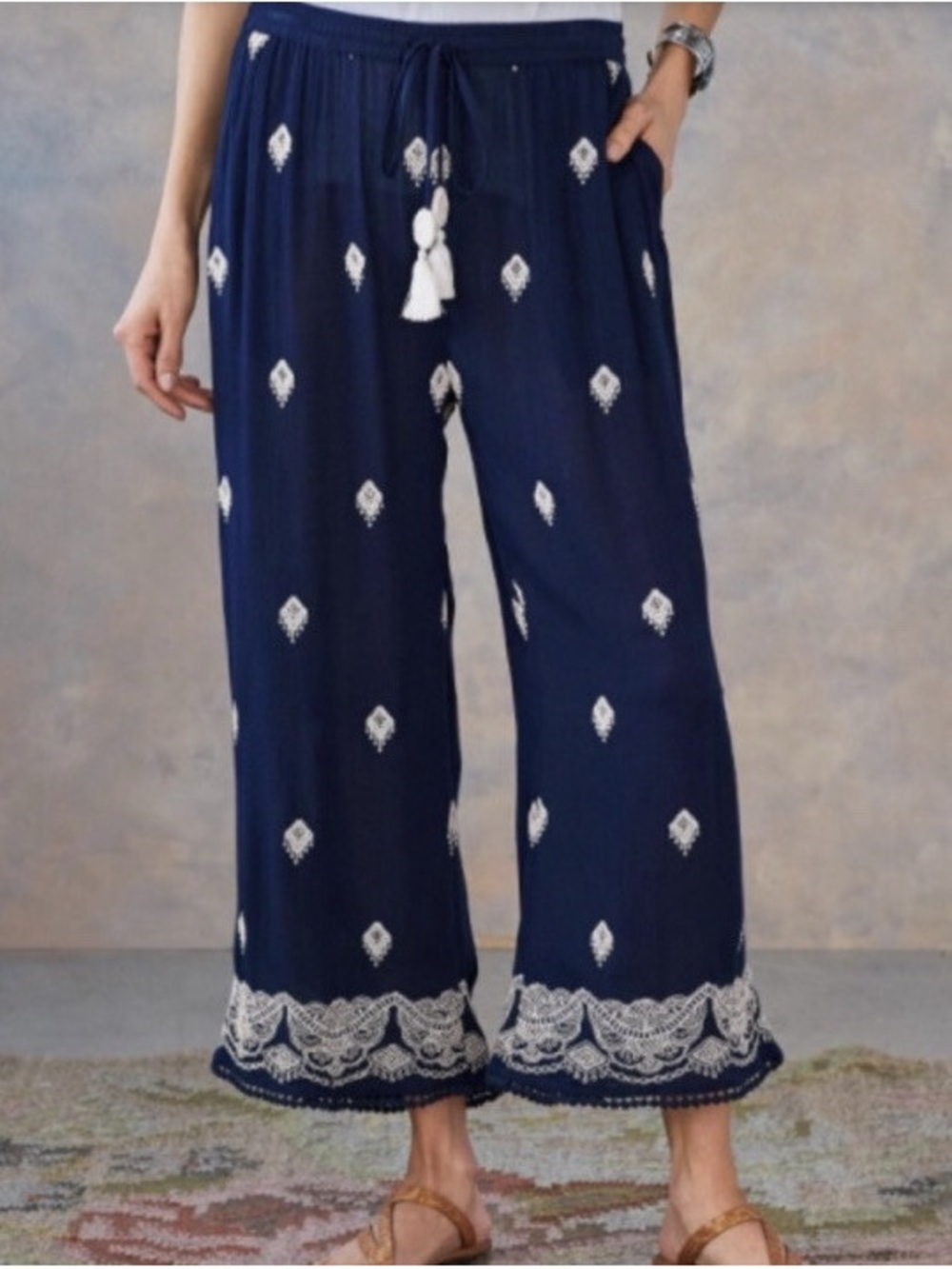 Sundance Giselle cropped pants in navy